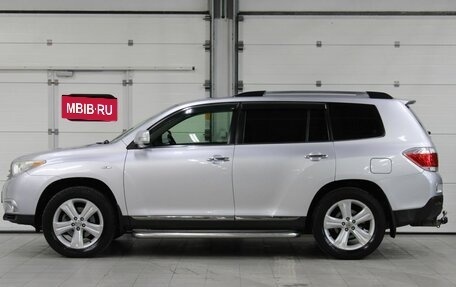Toyota Highlander III, 2011 год, 2 287 000 рублей, 8 фотография