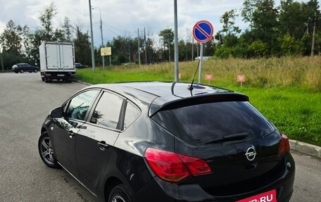 Opel Astra J, 2011 год, 419 000 рублей, 1 фотография