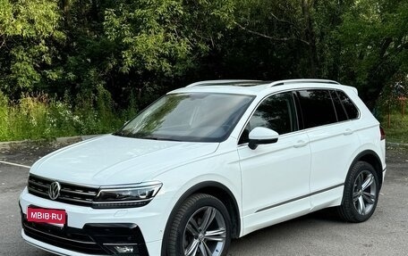 Volkswagen Tiguan II, 2018 год, 2 950 000 рублей, 1 фотография