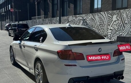 BMW 5 серия, 2014 год, 1 990 000 рублей, 2 фотография