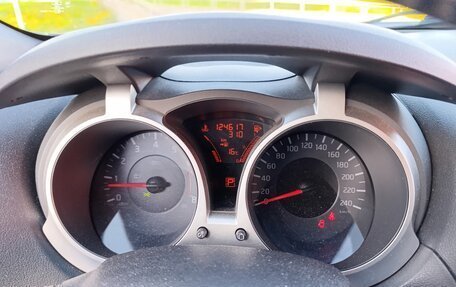 Nissan Juke II, 2011 год, 915 000 рублей, 9 фотография