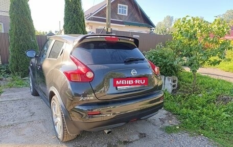 Nissan Juke II, 2011 год, 915 000 рублей, 2 фотография