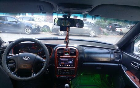 Hyundai Sonata IV рестайлинг, 2004 год, 320 000 рублей, 7 фотография