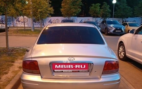 Hyundai Sonata IV рестайлинг, 2004 год, 320 000 рублей, 2 фотография