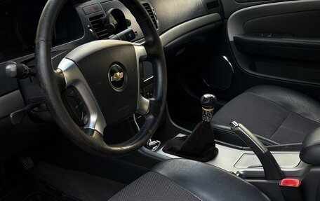 Chevrolet Epica, 2011 год, 600 000 рублей, 24 фотография