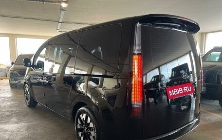 Hyundai Staria, 2025 год, 7 987 000 рублей, 7 фотография