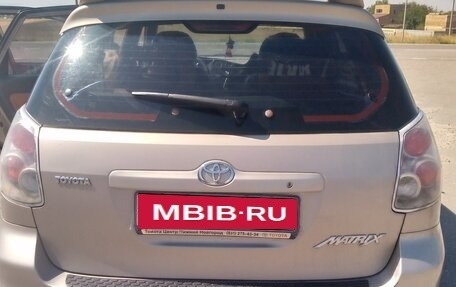Toyota Matrix, 2002 год, 480 000 рублей, 11 фотография