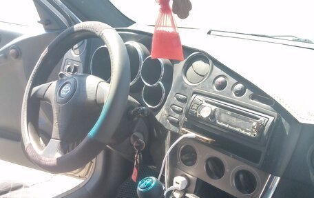 Toyota Matrix, 2002 год, 480 000 рублей, 14 фотография