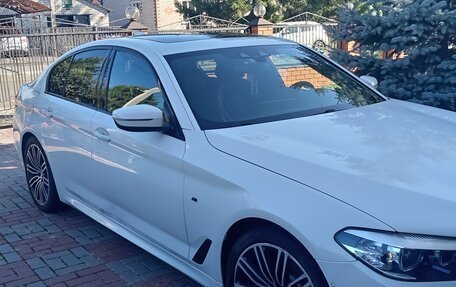 BMW 5 серия, 2019 год, 3 800 000 рублей, 3 фотография