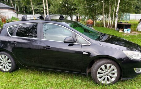 Opel Astra J, 2011 год, 650 000 рублей, 9 фотография