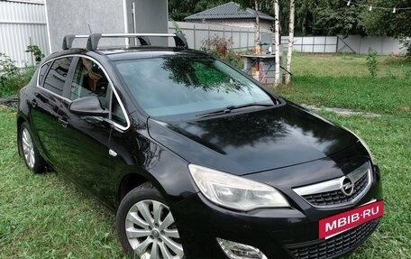 Opel Astra J, 2011 год, 650 000 рублей, 11 фотография