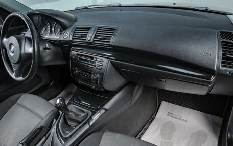 BMW 1 серия, 2005 год, 689 000 рублей, 15 фотография
