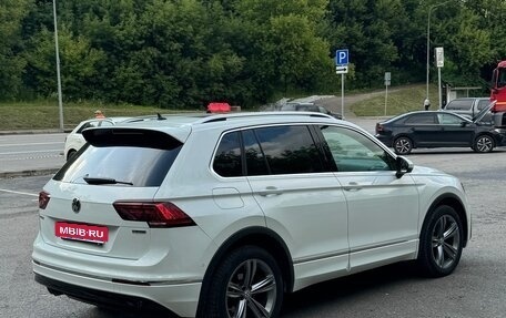 Volkswagen Tiguan II, 2018 год, 2 950 000 рублей, 5 фотография