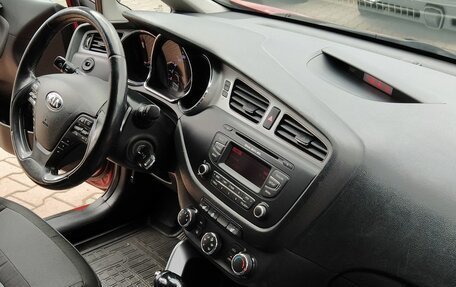 KIA cee'd III, 2015 год, 1 099 000 рублей, 17 фотография