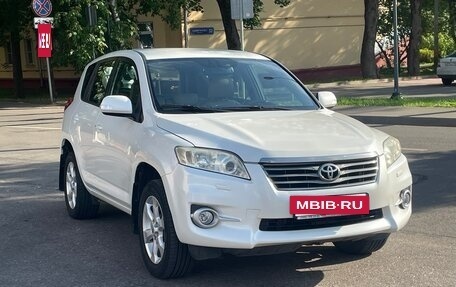 Toyota RAV4, 2010 год, 1 300 000 рублей, 2 фотография