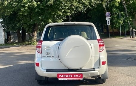 Toyota RAV4, 2010 год, 1 300 000 рублей, 6 фотография