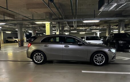 Mercedes-Benz A-Класс, 2019 год, 2 316 500 рублей, 2 фотография