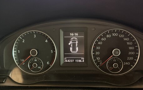 Volkswagen Multivan T5, 2012 год, 2 500 000 рублей, 4 фотография