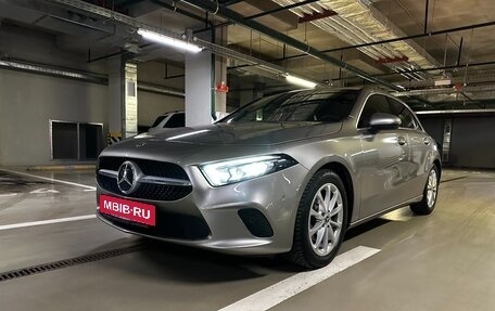 Mercedes-Benz A-Класс, 2019 год, 2 316 500 рублей, 10 фотография