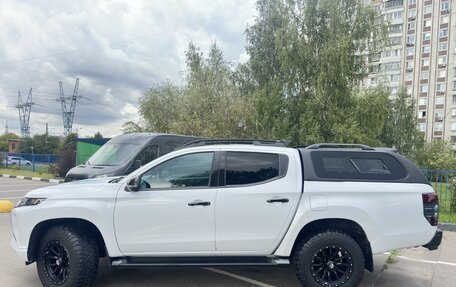 Mitsubishi L200 IV рестайлинг, 2022 год, 4 400 000 рублей, 5 фотография