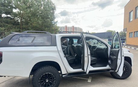Mitsubishi L200 IV рестайлинг, 2022 год, 4 400 000 рублей, 12 фотография
