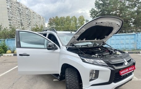 Mitsubishi L200 IV рестайлинг, 2022 год, 4 400 000 рублей, 16 фотография