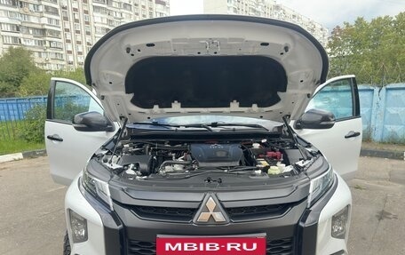Mitsubishi L200 IV рестайлинг, 2022 год, 4 400 000 рублей, 17 фотография