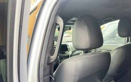 Mitsubishi L200 IV рестайлинг, 2022 год, 4 400 000 рублей, 33 фотография