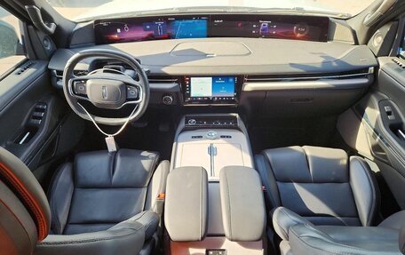 Lincoln Navigator, 2025 год, 12 350 000 рублей, 8 фотография
