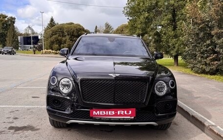 Bentley Bentayga I, 2018 год, 11 900 000 рублей, 3 фотография