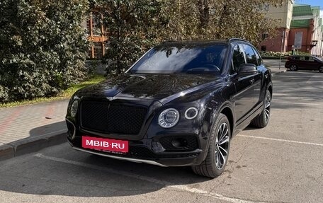 Bentley Bentayga I, 2018 год, 11 900 000 рублей, 10 фотография