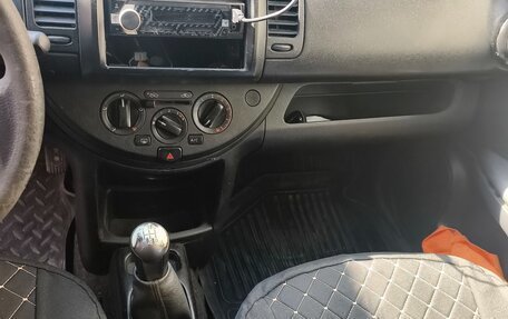 Nissan Note II рестайлинг, 2008 год, 350 000 рублей, 3 фотография