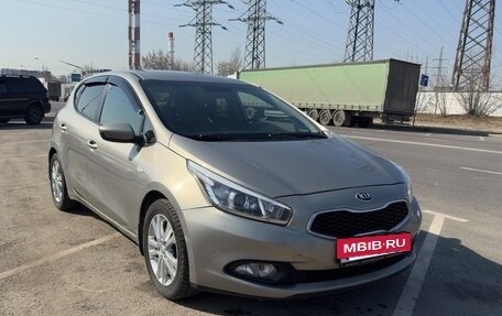 KIA cee'd III, 2013 год, 1 050 000 рублей, 3 фотография