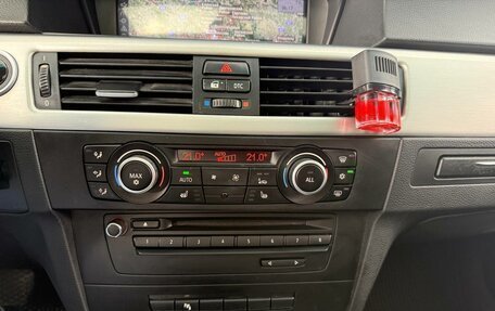 BMW 3 серия, 2009 год, 950 000 рублей, 15 фотография