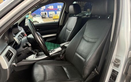 BMW 3 серия, 2009 год, 950 000 рублей, 12 фотография