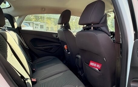 Ford Fiesta, 2015 год, 870 000 рублей, 6 фотография