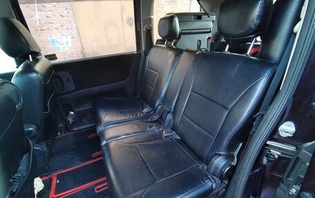 Nissan Serena III, 2009 год, 950 000 рублей, 16 фотография