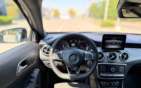 Mercedes-Benz GLA, 2019 год, 2 550 000 рублей, 14 фотография