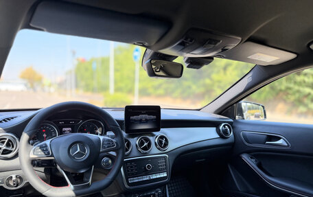 Mercedes-Benz GLA, 2019 год, 2 550 000 рублей, 15 фотография