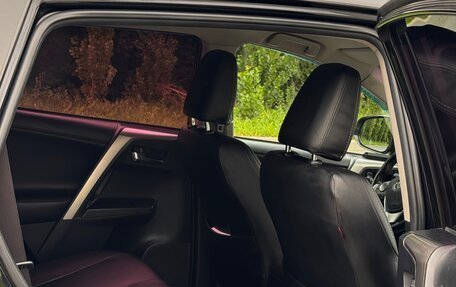 Toyota RAV4, 2018 год, 2 350 000 рублей, 17 фотография