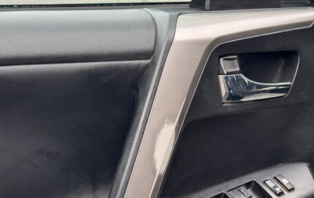 Toyota RAV4, 2018 год, 2 350 000 рублей, 23 фотография
