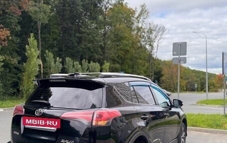 Toyota RAV4, 2018 год, 2 350 000 рублей, 10 фотография