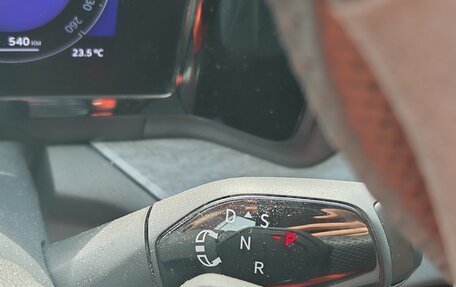 Skoda Kodiaq, 2025 год, 4 990 000 рублей, 7 фотография