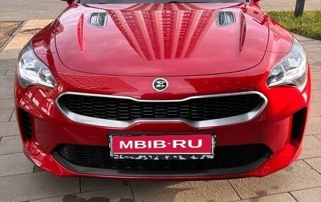 KIA Stinger I, 2018 год, 2 350 000 рублей, 1 фотография