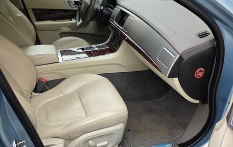 Jaguar XF I рестайлинг, 2013 год, 1 550 000 рублей, 10 фотография