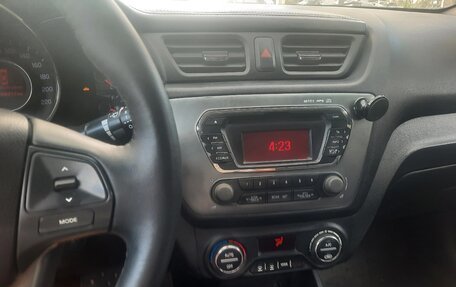 KIA Rio III рестайлинг, 2013 год, 790 000 рублей, 7 фотография