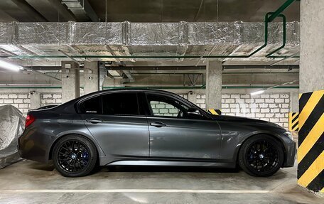 BMW 3 серия, 2018 год, 3 050 000 рублей, 2 фотография