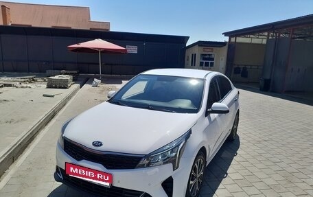 KIA Rio IV, 2021 год, 2 100 000 рублей, 3 фотография