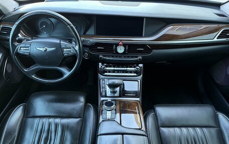 Genesis G90 I рестайлинг, 2018 год, 2 100 000 рублей, 11 фотография