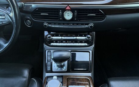 Genesis G90 I рестайлинг, 2018 год, 2 100 000 рублей, 10 фотография